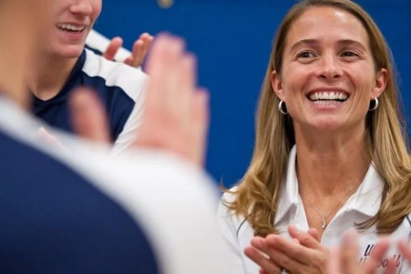 NCAA女篮康涅狄格对南卡罗来纳争冠分析攻防节奏与冠军底蕴对决